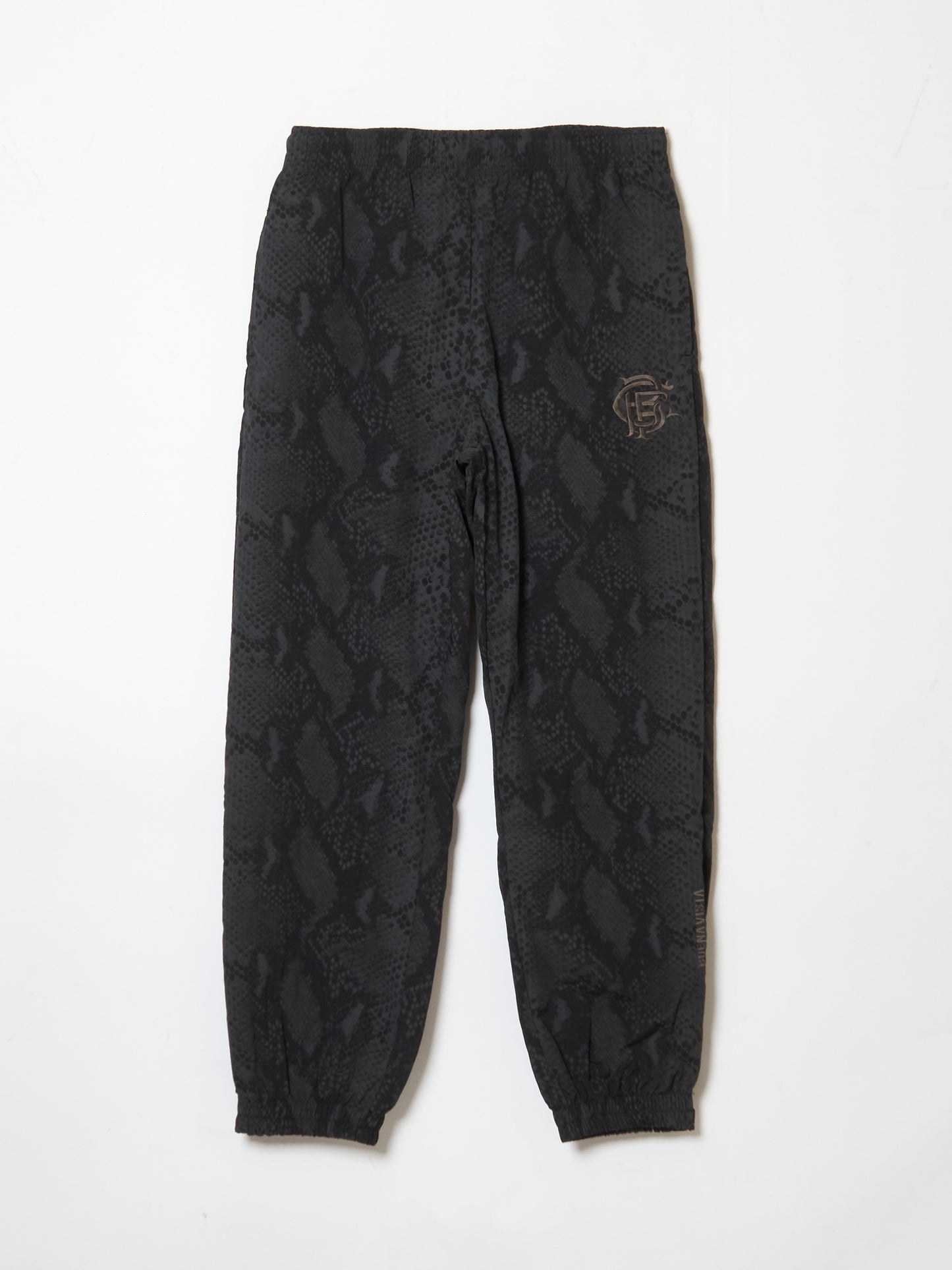 Training Pants Python