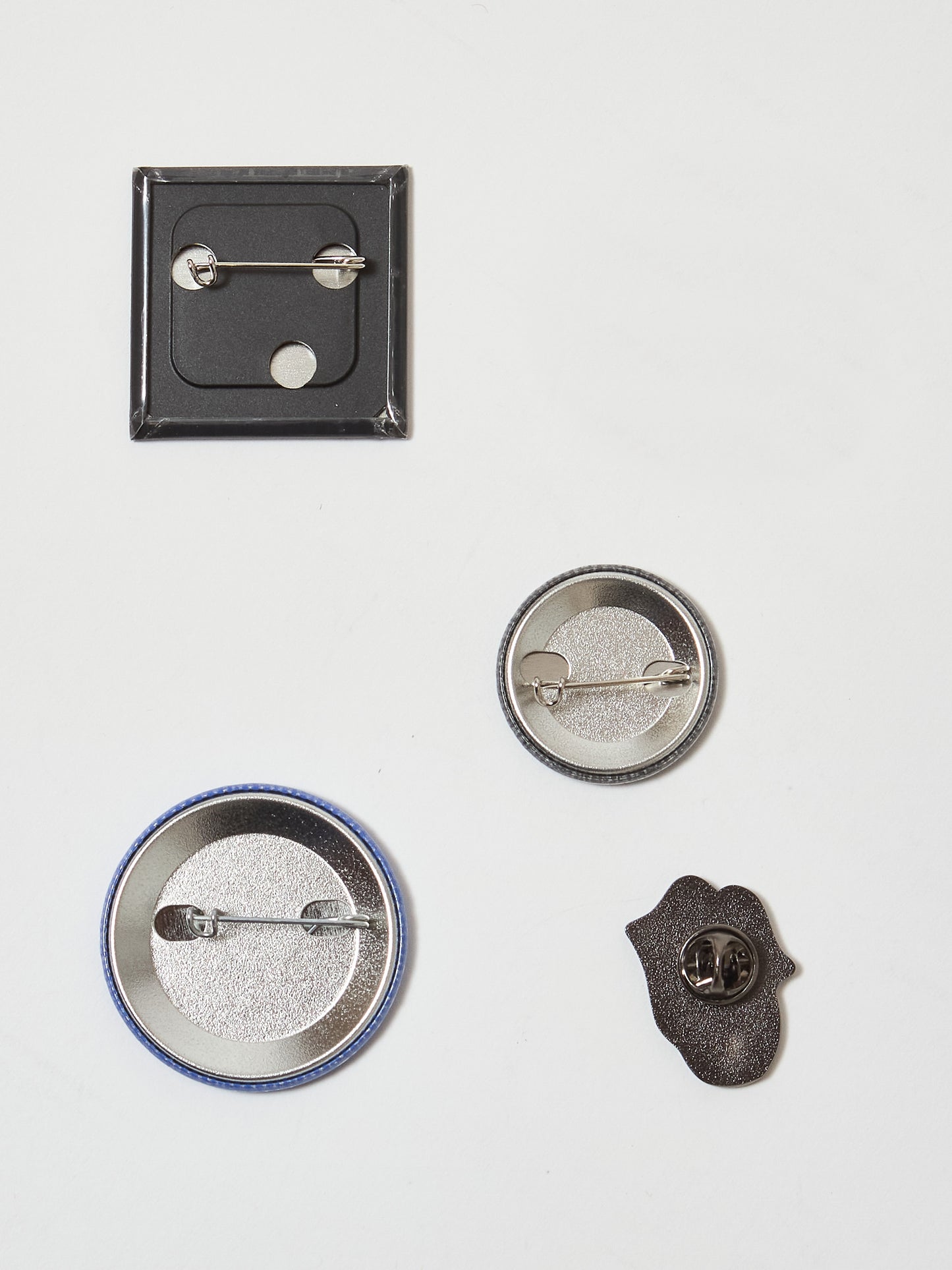 The Rooling Stones pins&can set