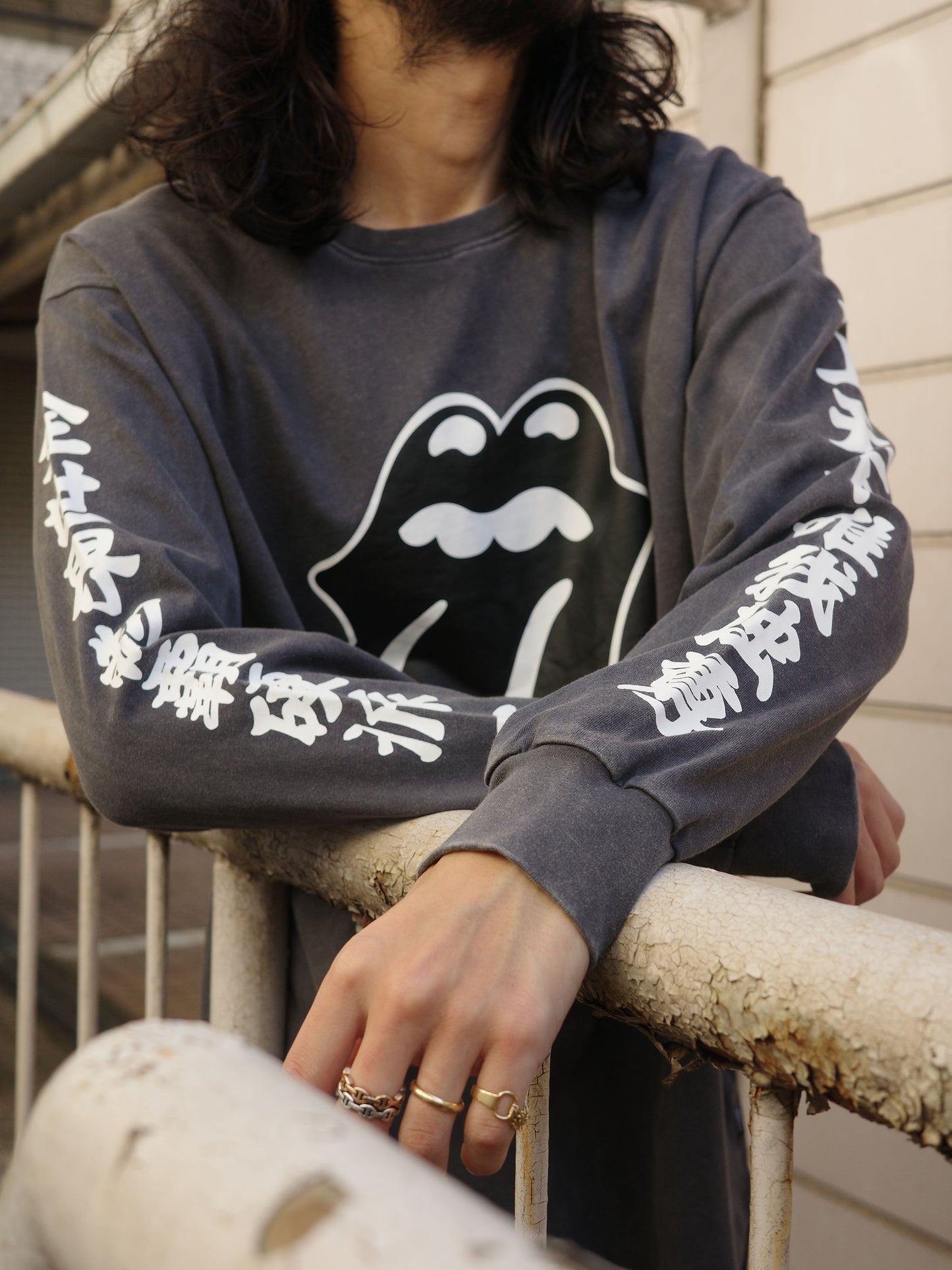 The Rolling Stones rip&tongue pigment L/S tee