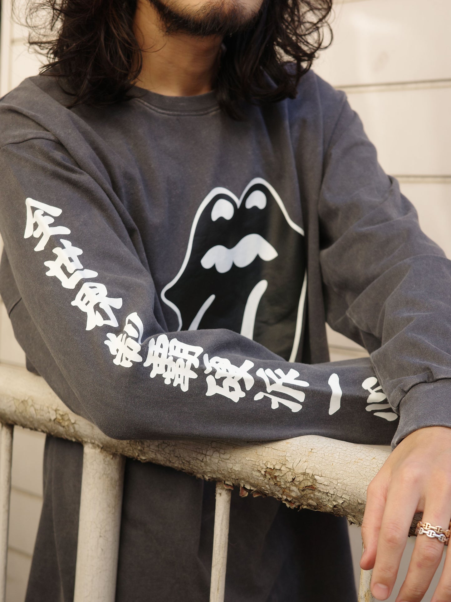 The Rolling Stones rip&tongue pigment L/S tee