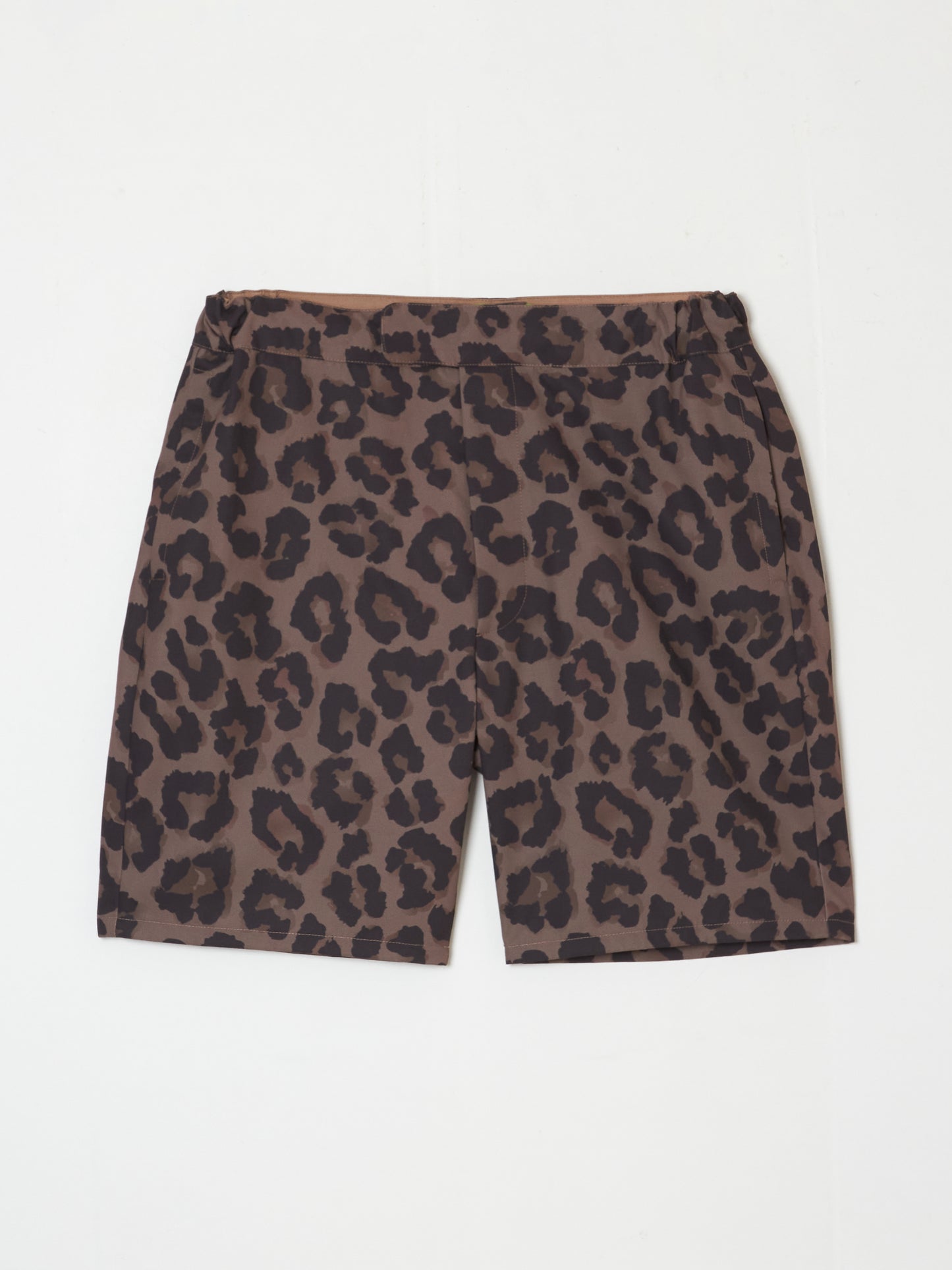 ブエナビスタのLeopard half pants・ベージュ