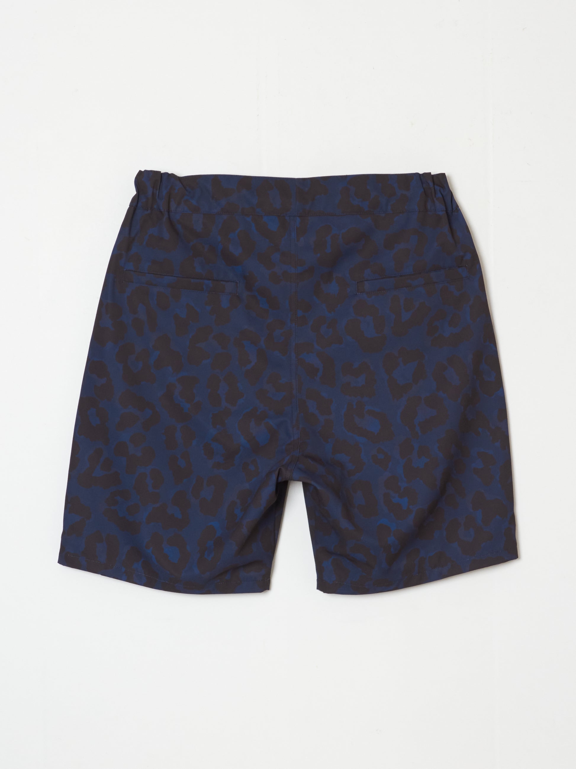 ブエナビスタのLeopard half pants・ネイビー