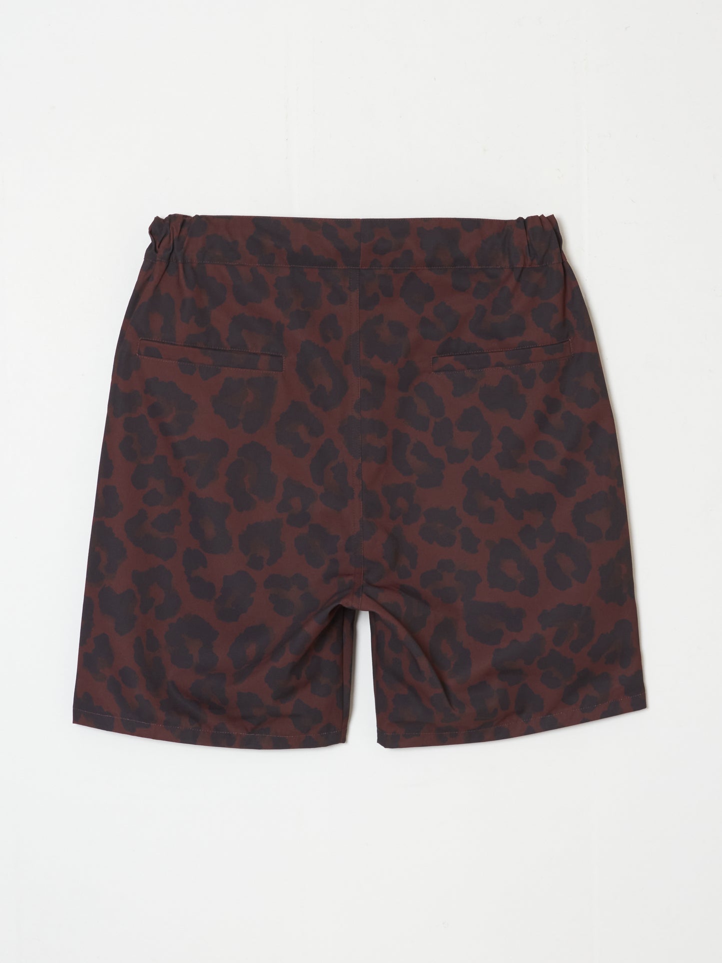 ブエナビスタのLeopard half pants・レッド