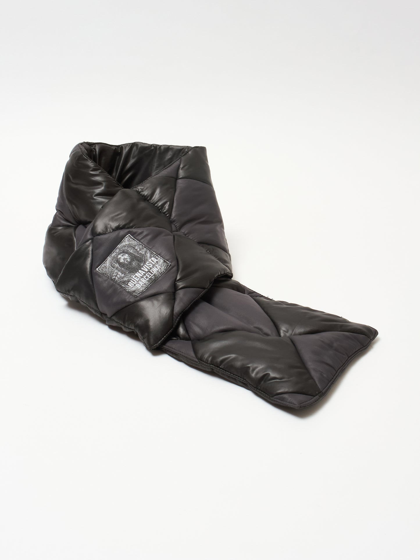 Argyle quilting muffler