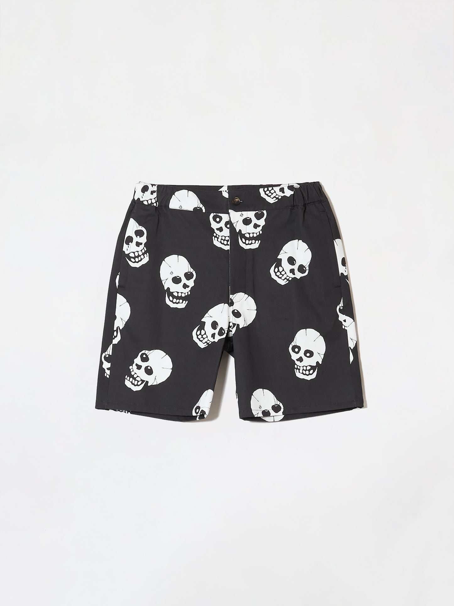 Skull patterned shorts