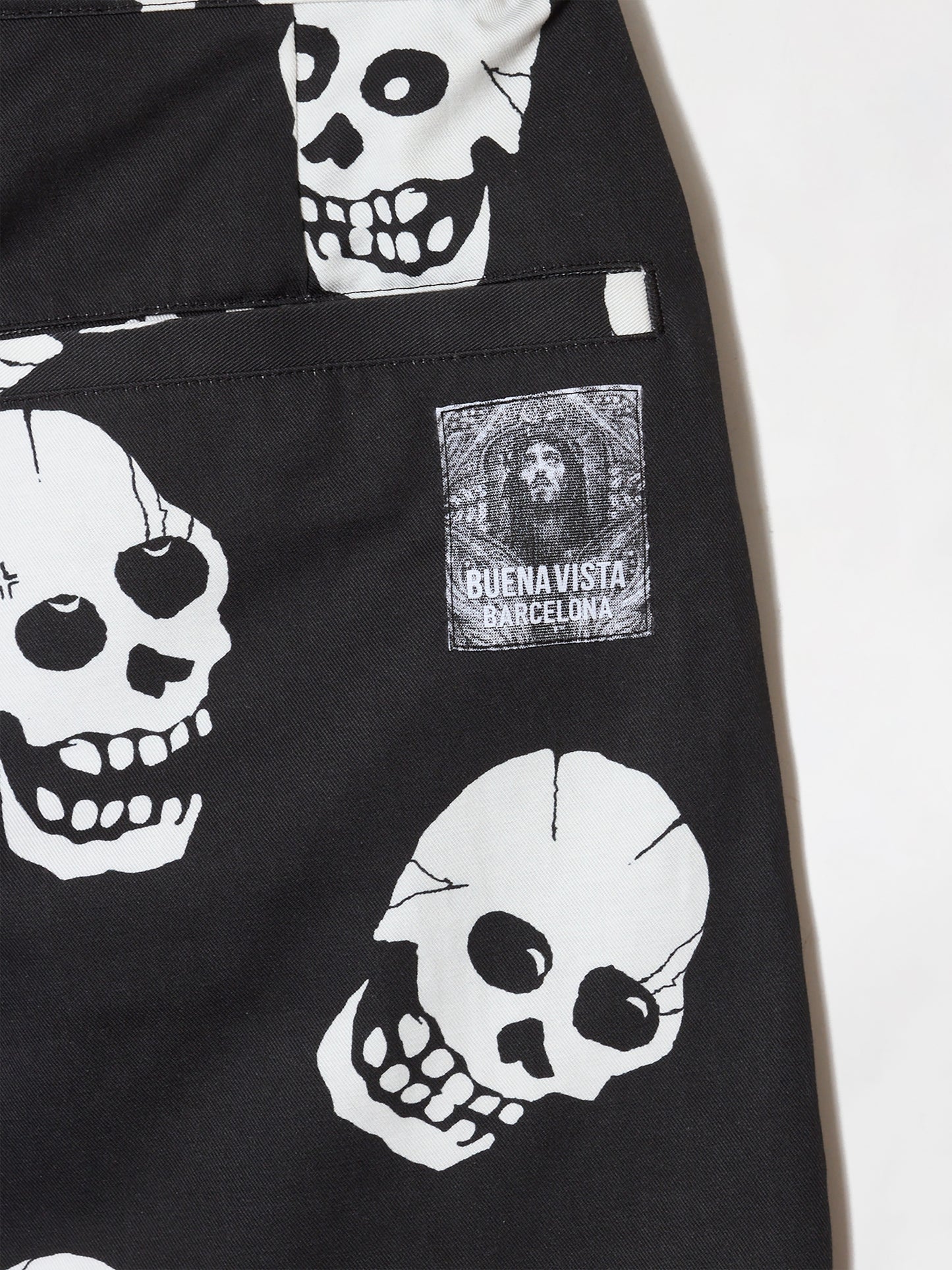 Skull patterned shorts