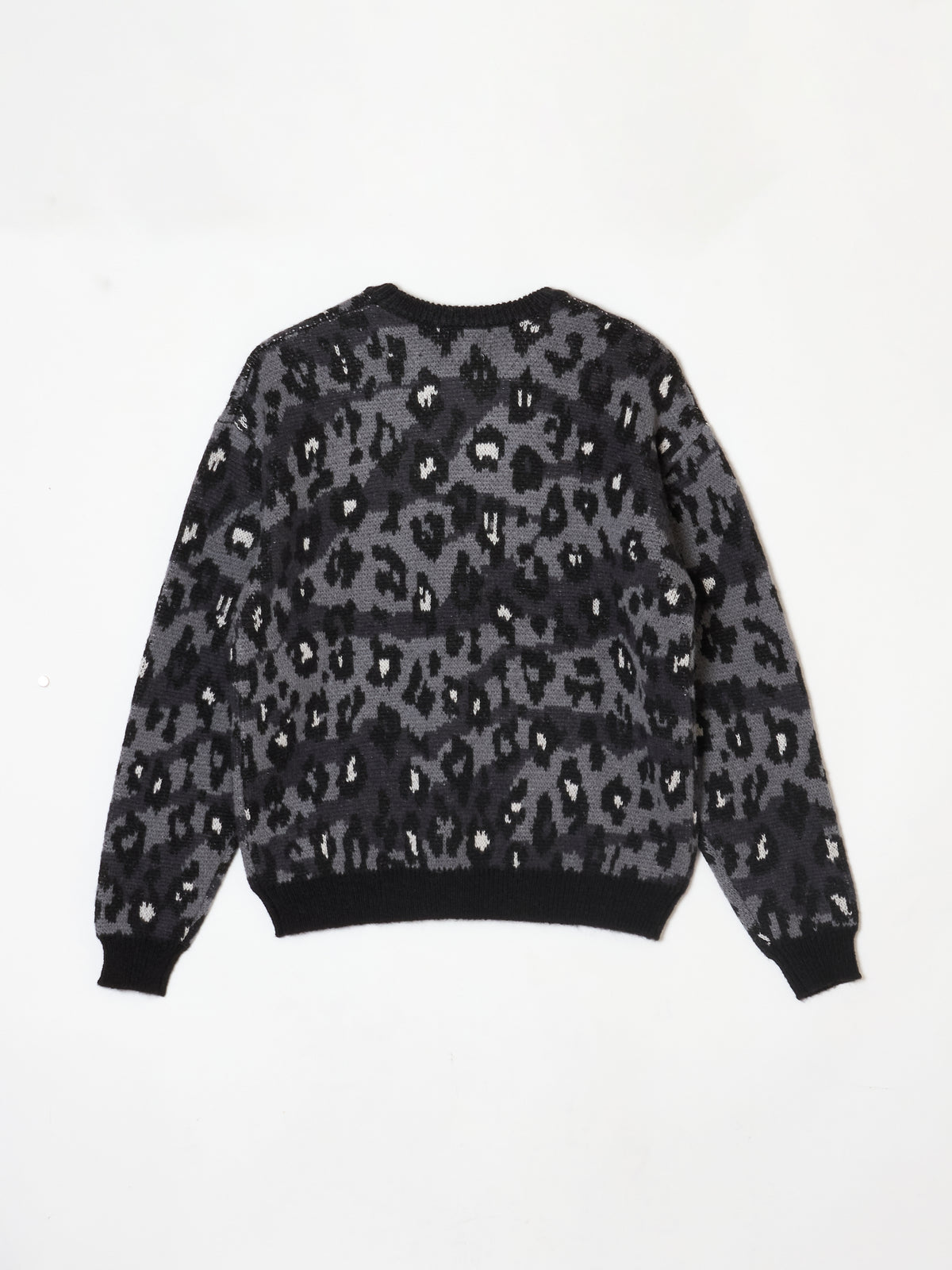 Leopard camo crew neck knit