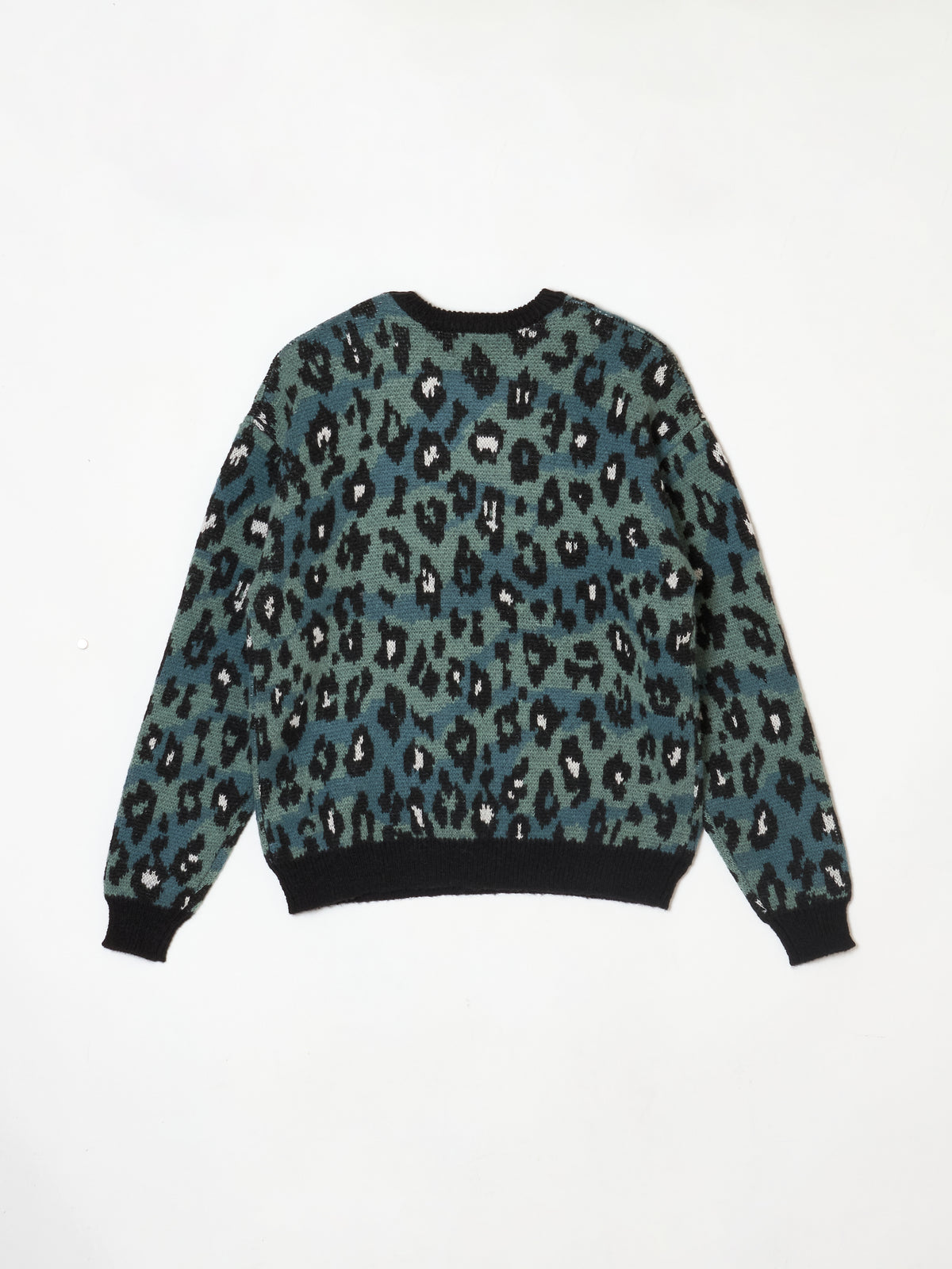 Leopard camo crew neck knit