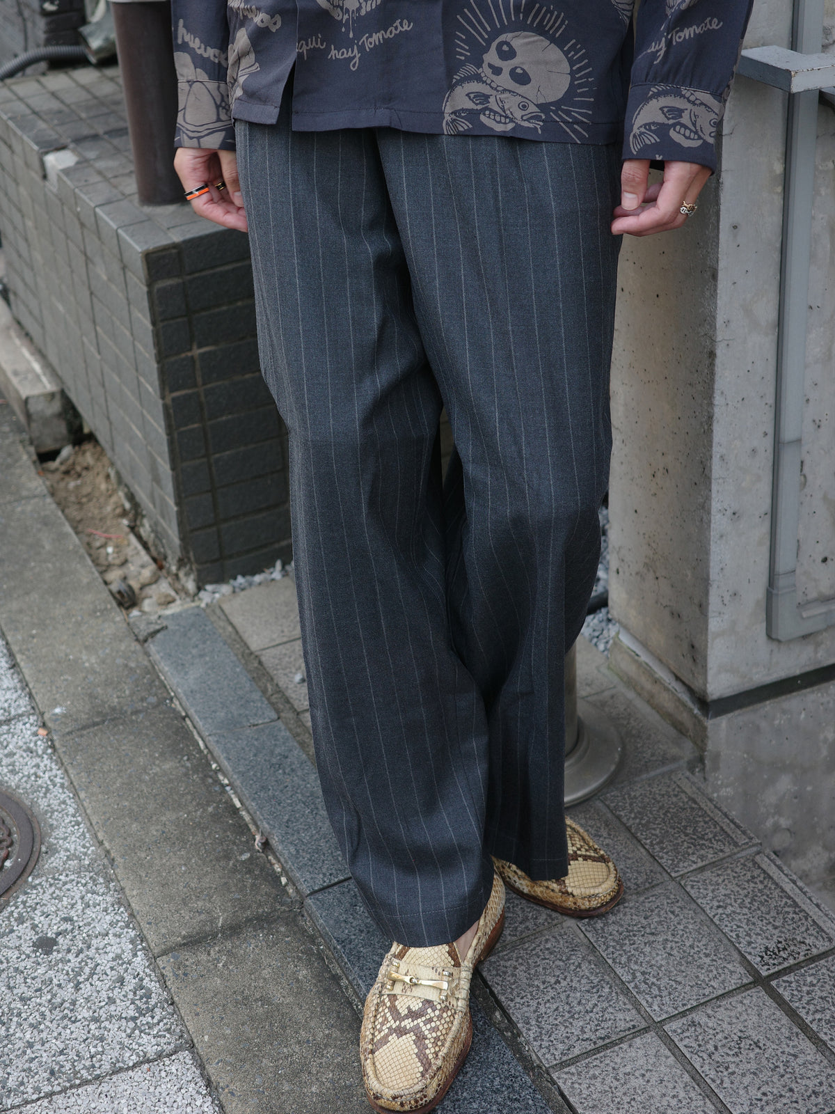 Stripe huge pants