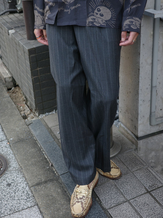 Stripe huge pants