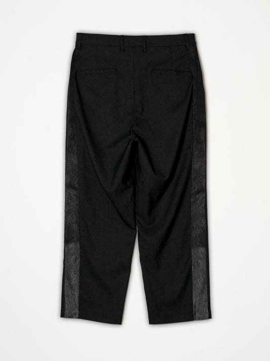 SIDE LINE TUCK SLACKS